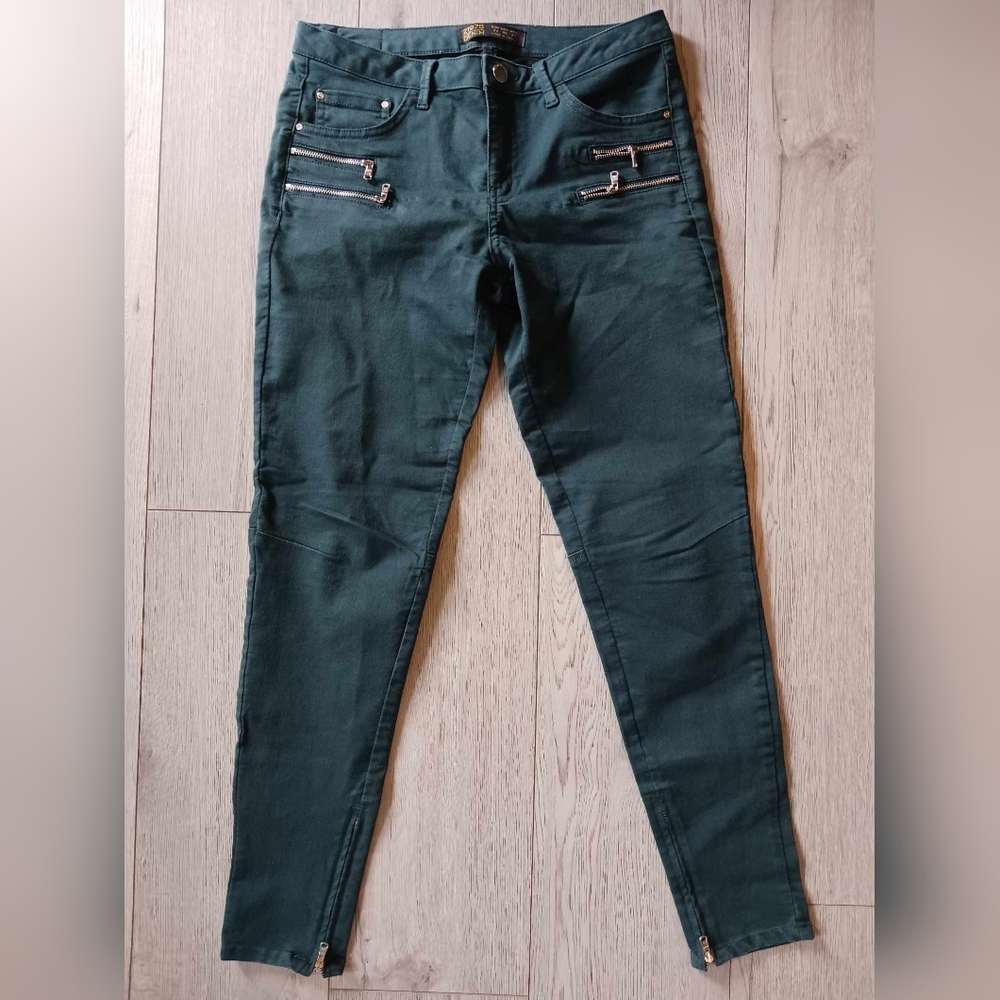 💚Zara skinny jeans size 6
